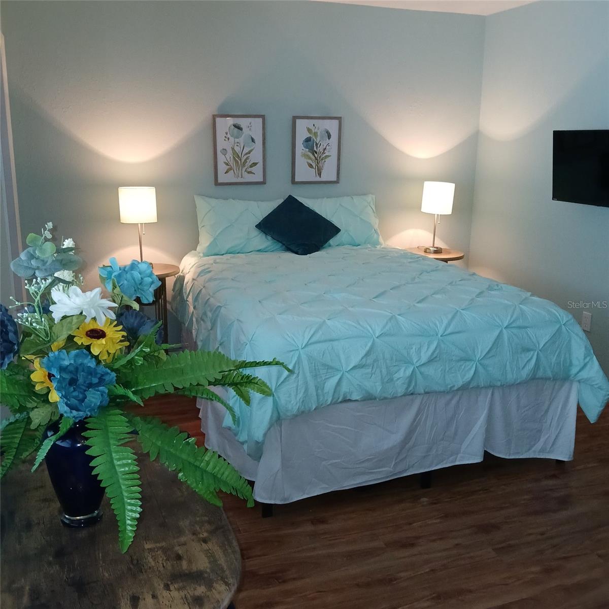 TOWN APTS CONDO - Residential