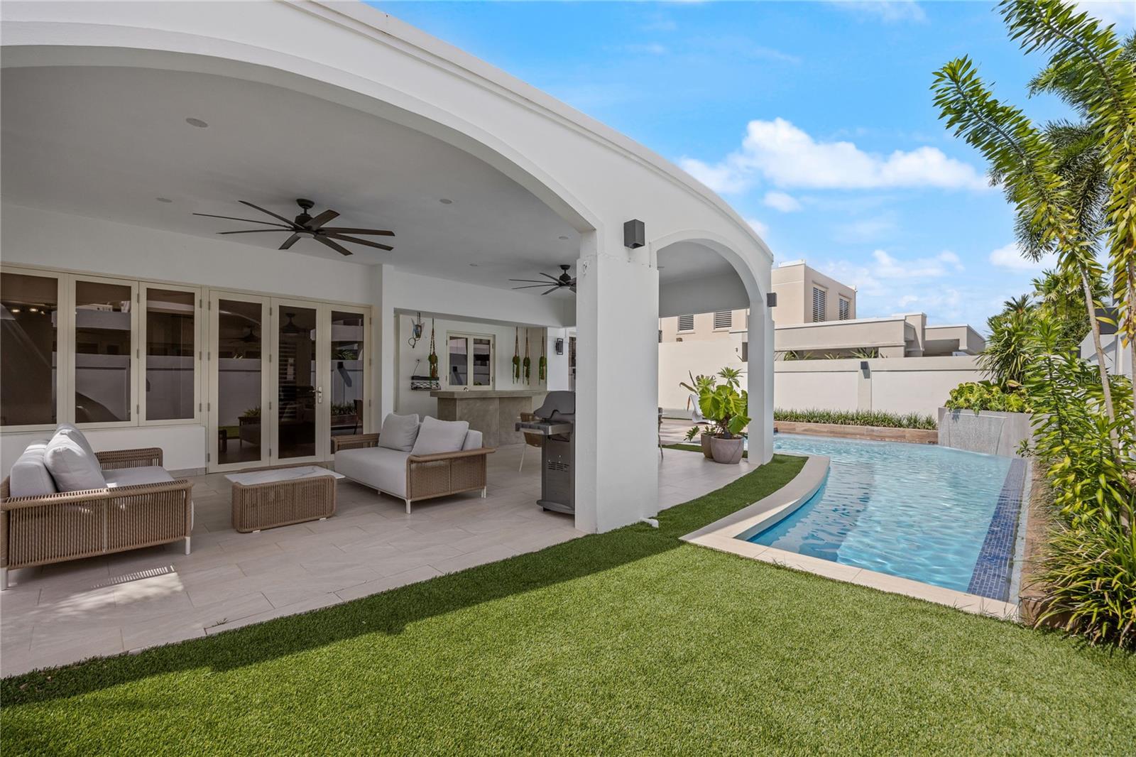 ESTANCIAS REALES - Residential