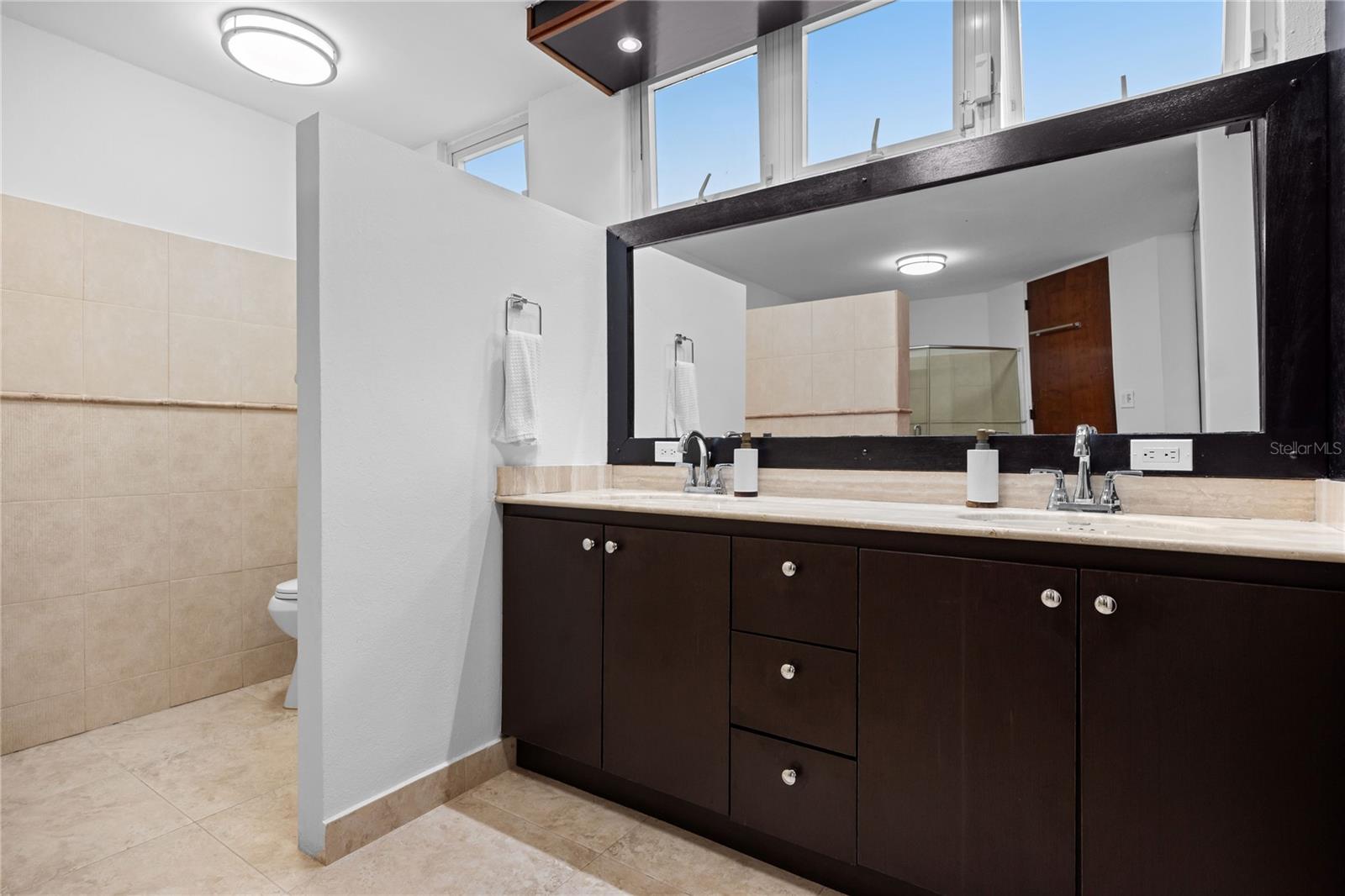 ESTANCIAS REALES - Residential