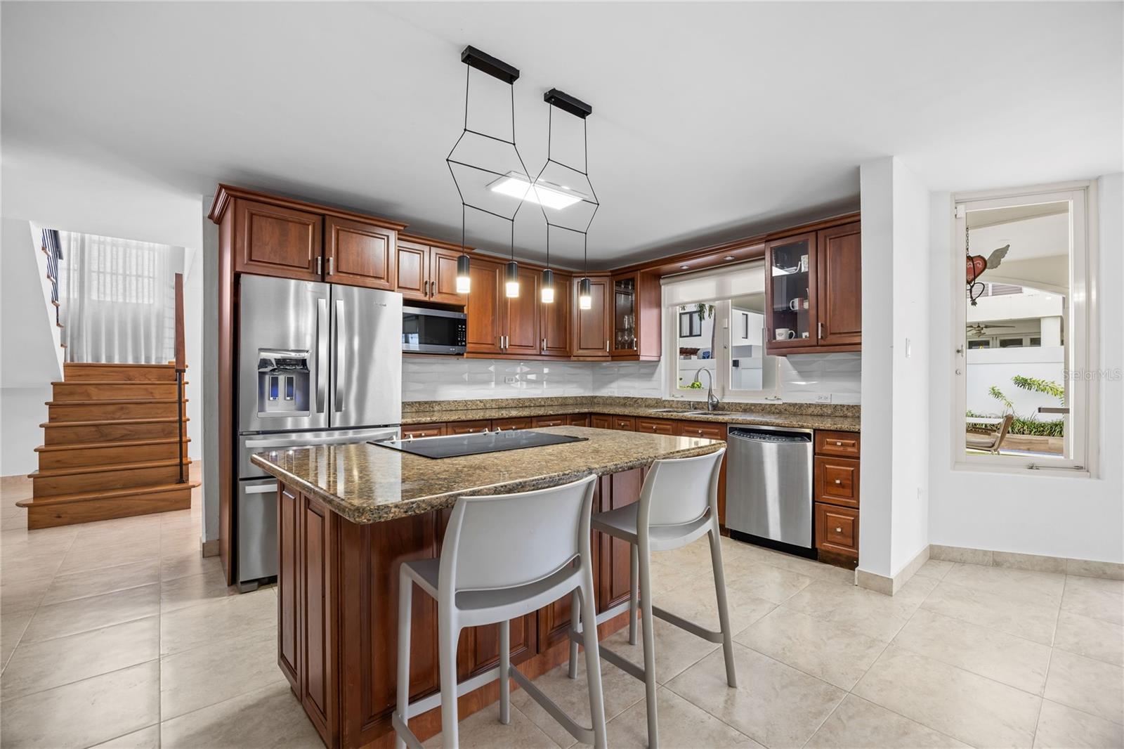 ESTANCIAS REALES - Residential