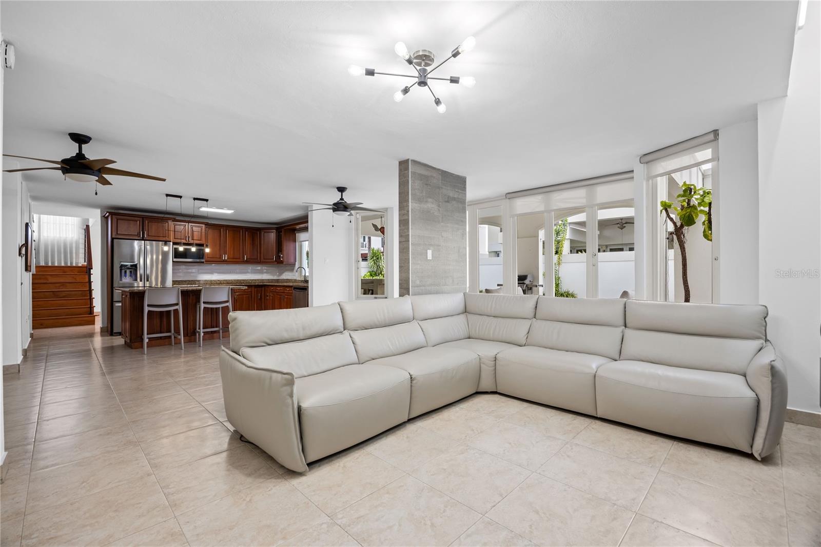 ESTANCIAS REALES - Residential