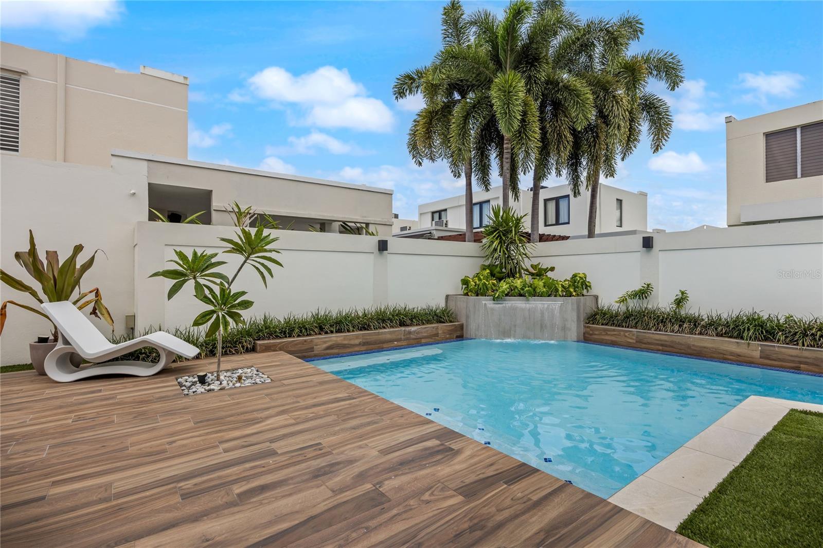 ESTANCIAS REALES - Residential