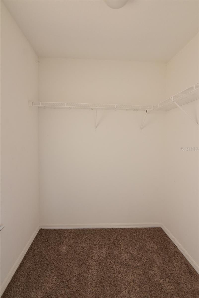 WESTSIDE TWNHMS-PH 05 A B & C - Residential Lease
