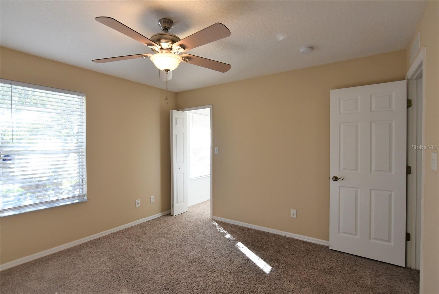 WESTSIDE TWNHMS-PH 05 A B & C - Residential Lease