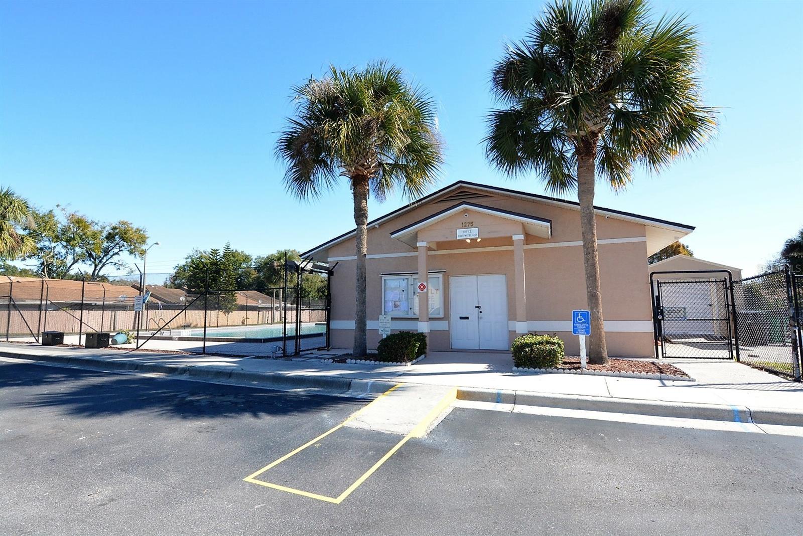 WESTSIDE TWNHMS-PH 05 A B & C - Residential Lease