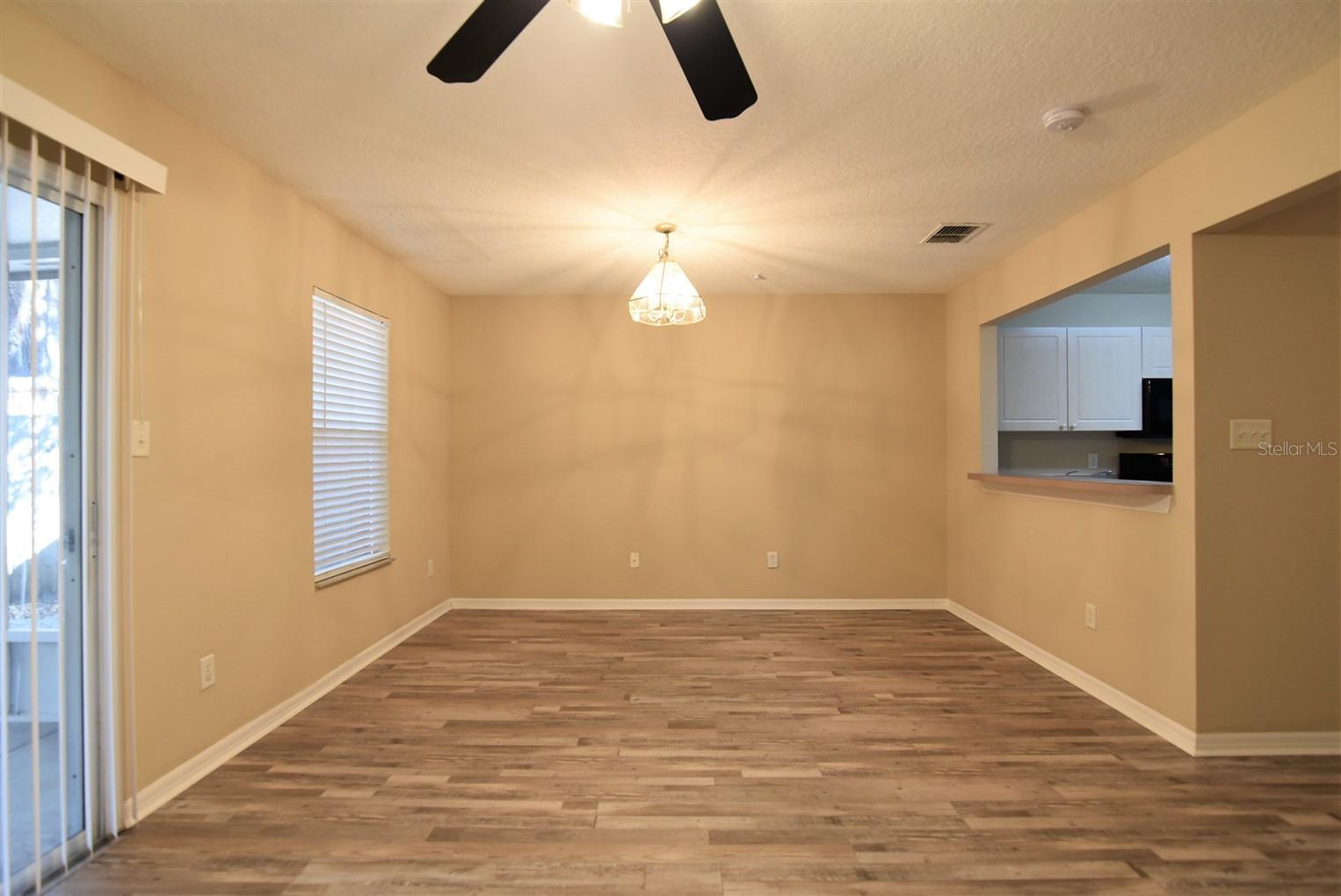WESTSIDE TWNHMS-PH 05 A B & C - Residential Lease