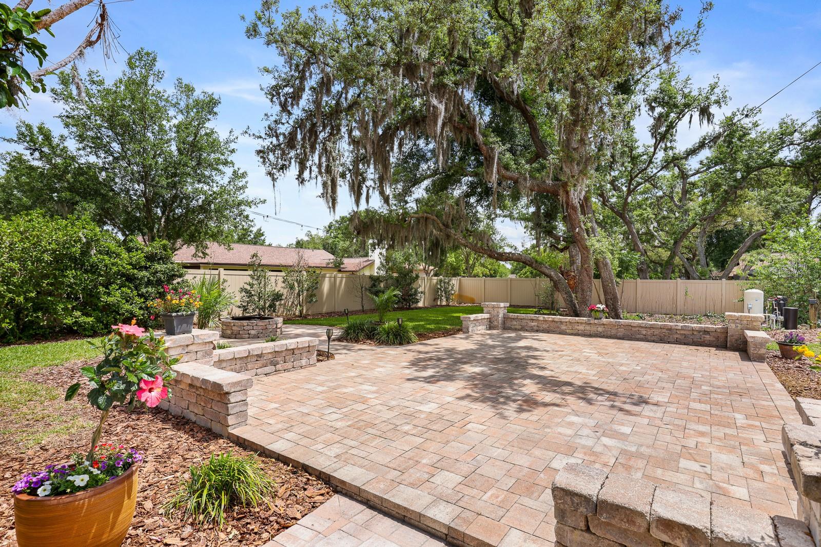 CHELSEA WOODS - Residential