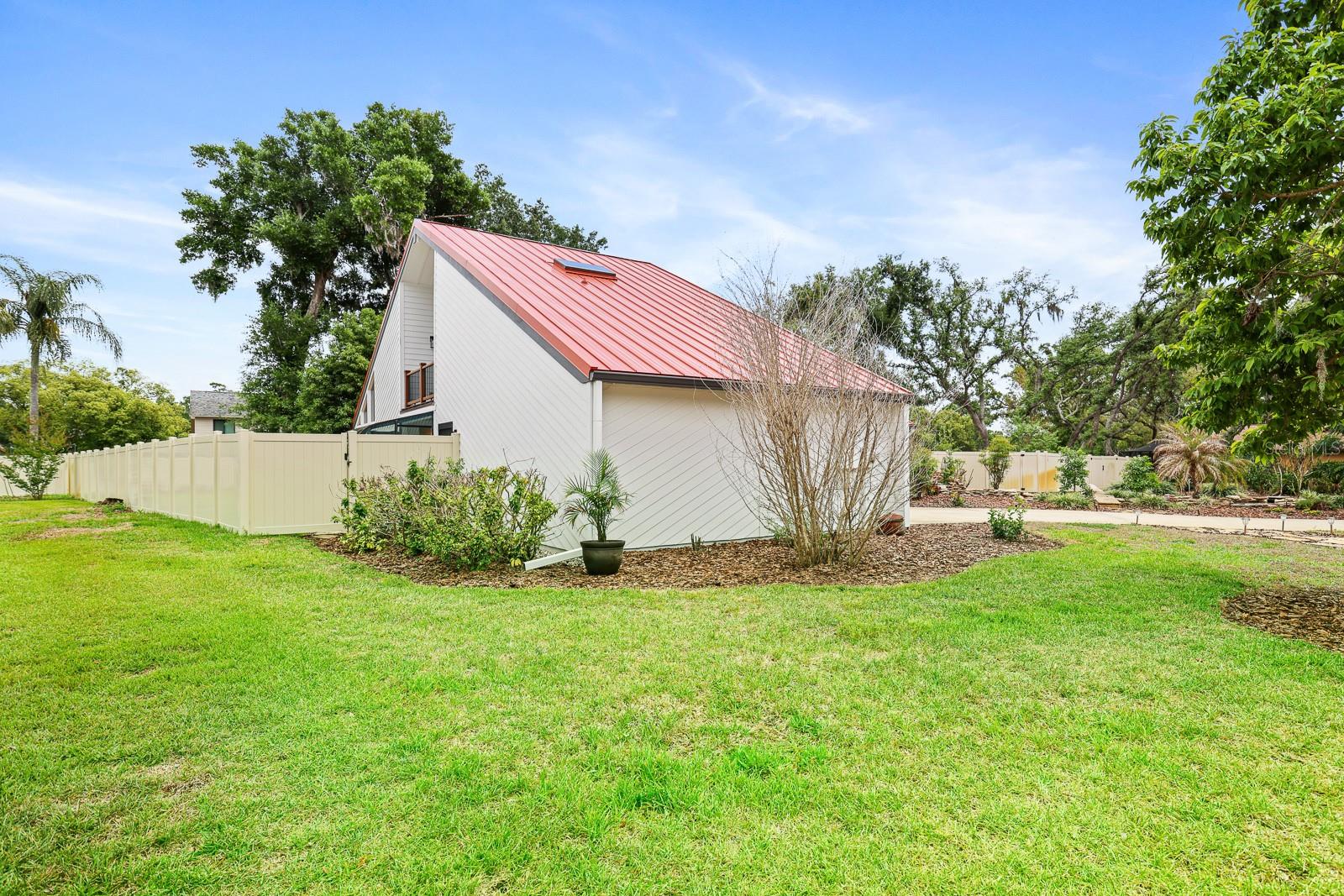 CHELSEA WOODS - Residential