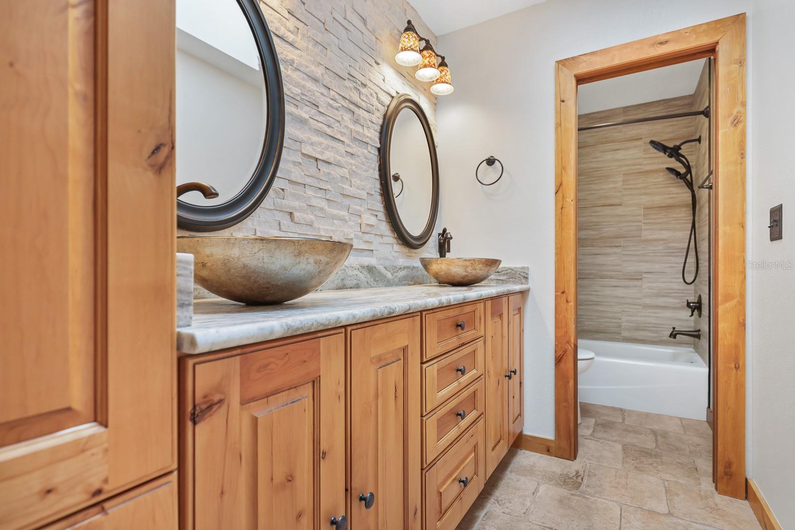 CHELSEA WOODS - Residential