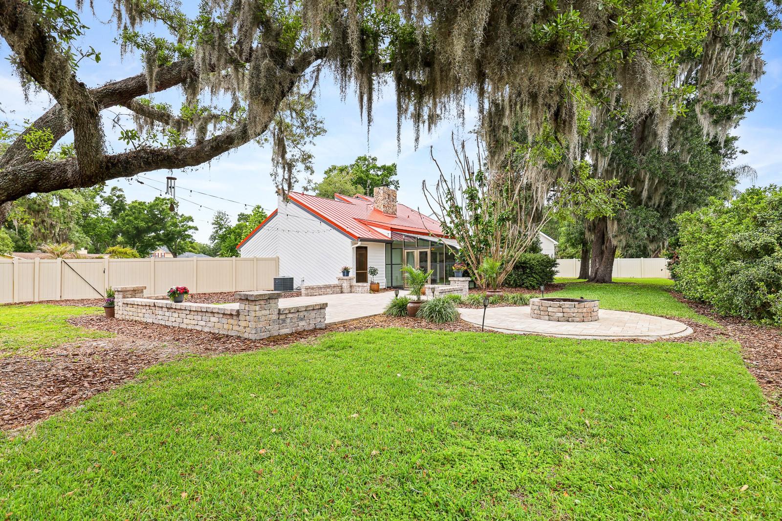 CHELSEA WOODS - Residential