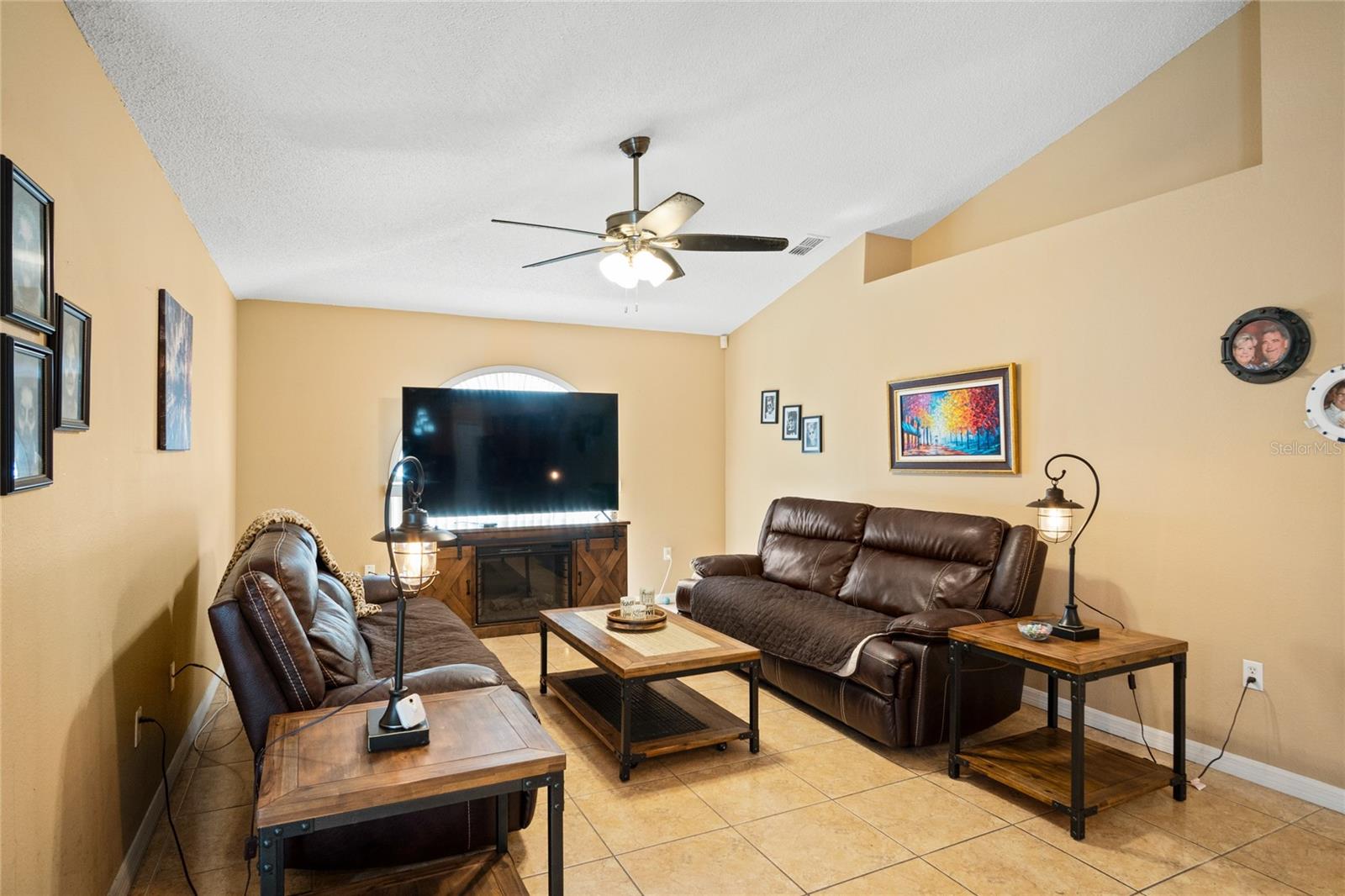 POINCIANA NBRHD 04 VILLAGE 07 - Residential