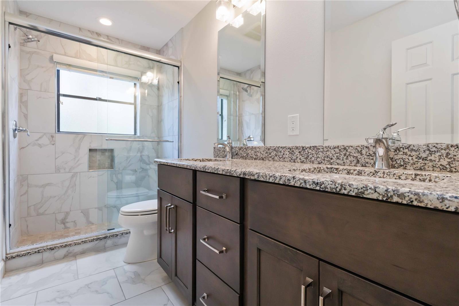 BAY ISLES - Residential