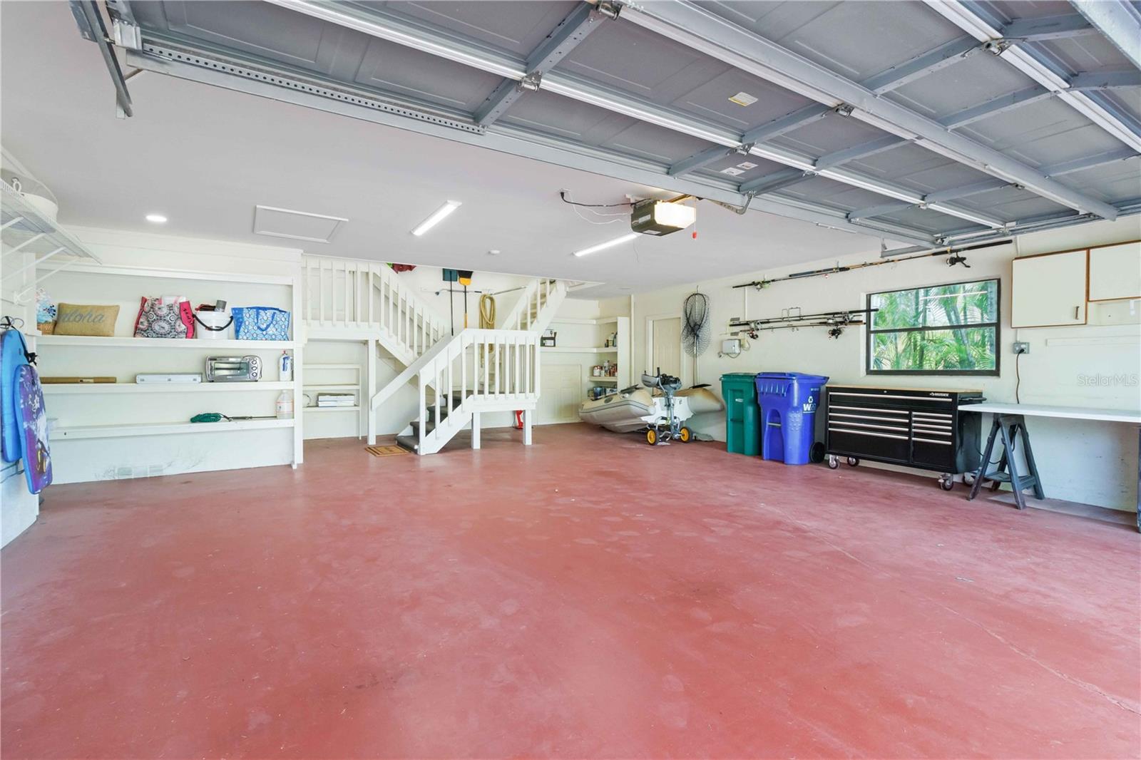 BAY ISLES - Residential