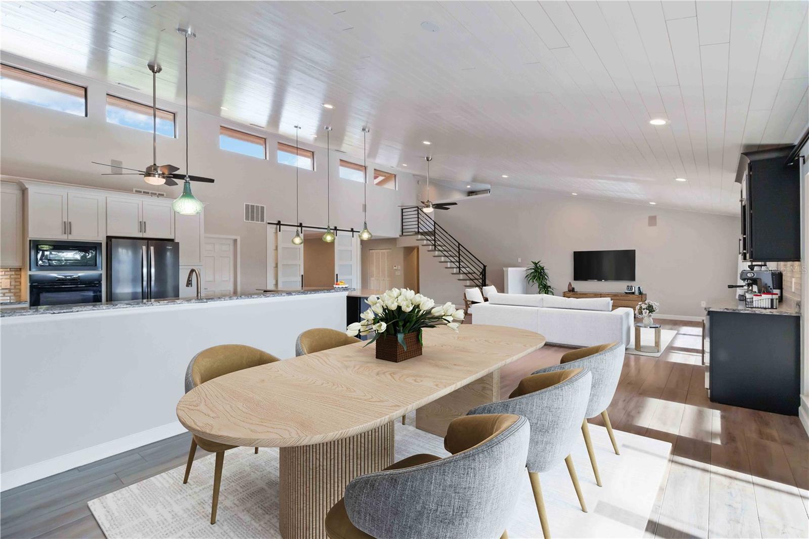 BAY ISLES - Residential