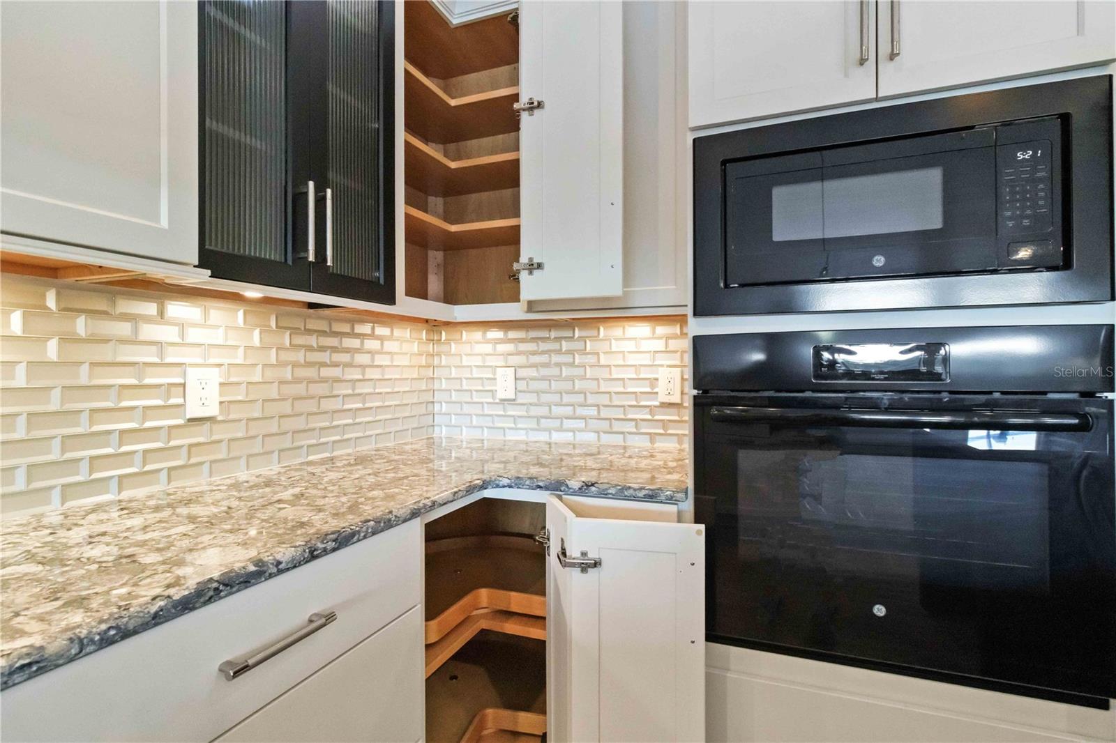 BAY ISLES - Residential