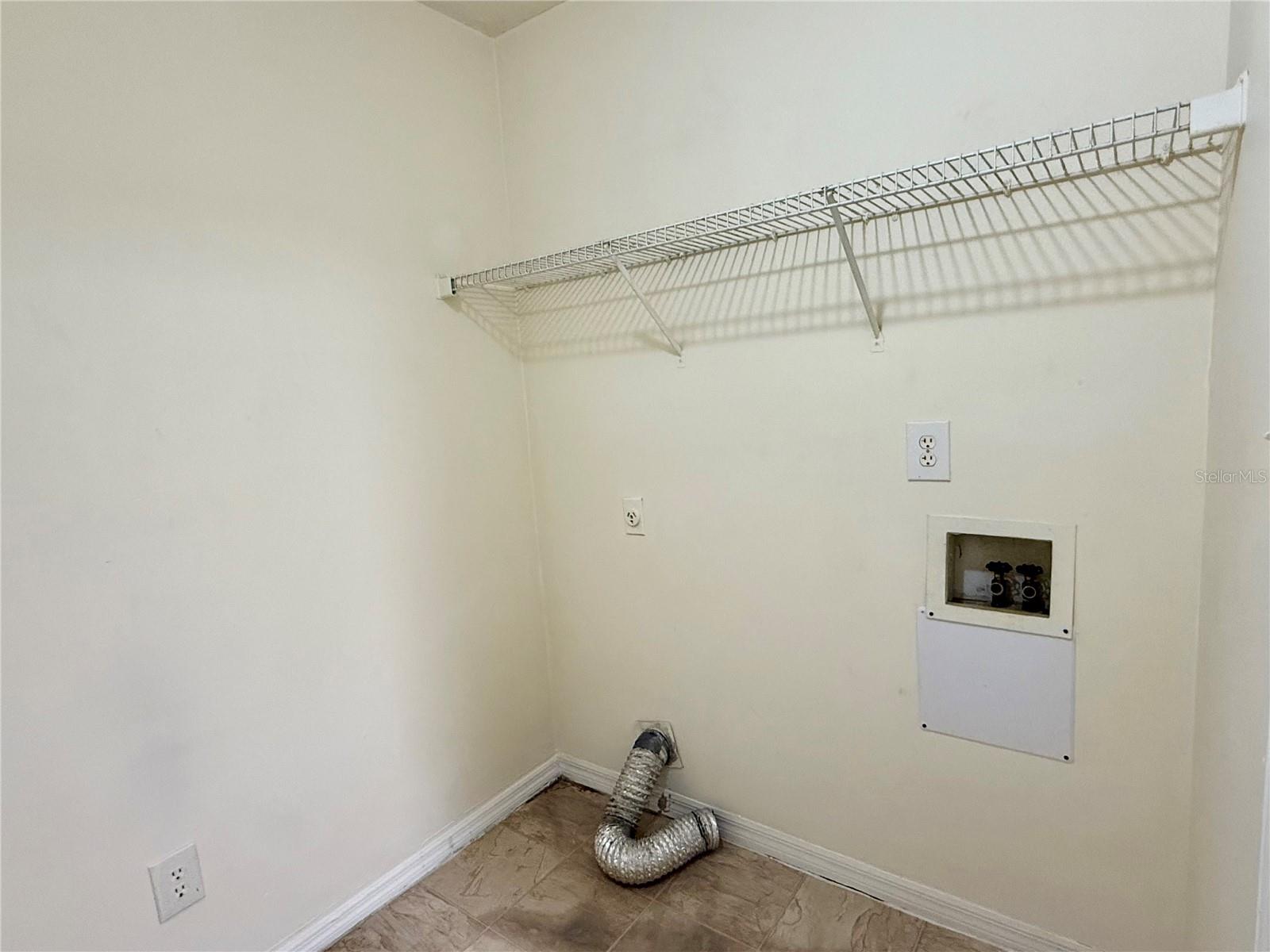 VINTAGE GRAND - Residential