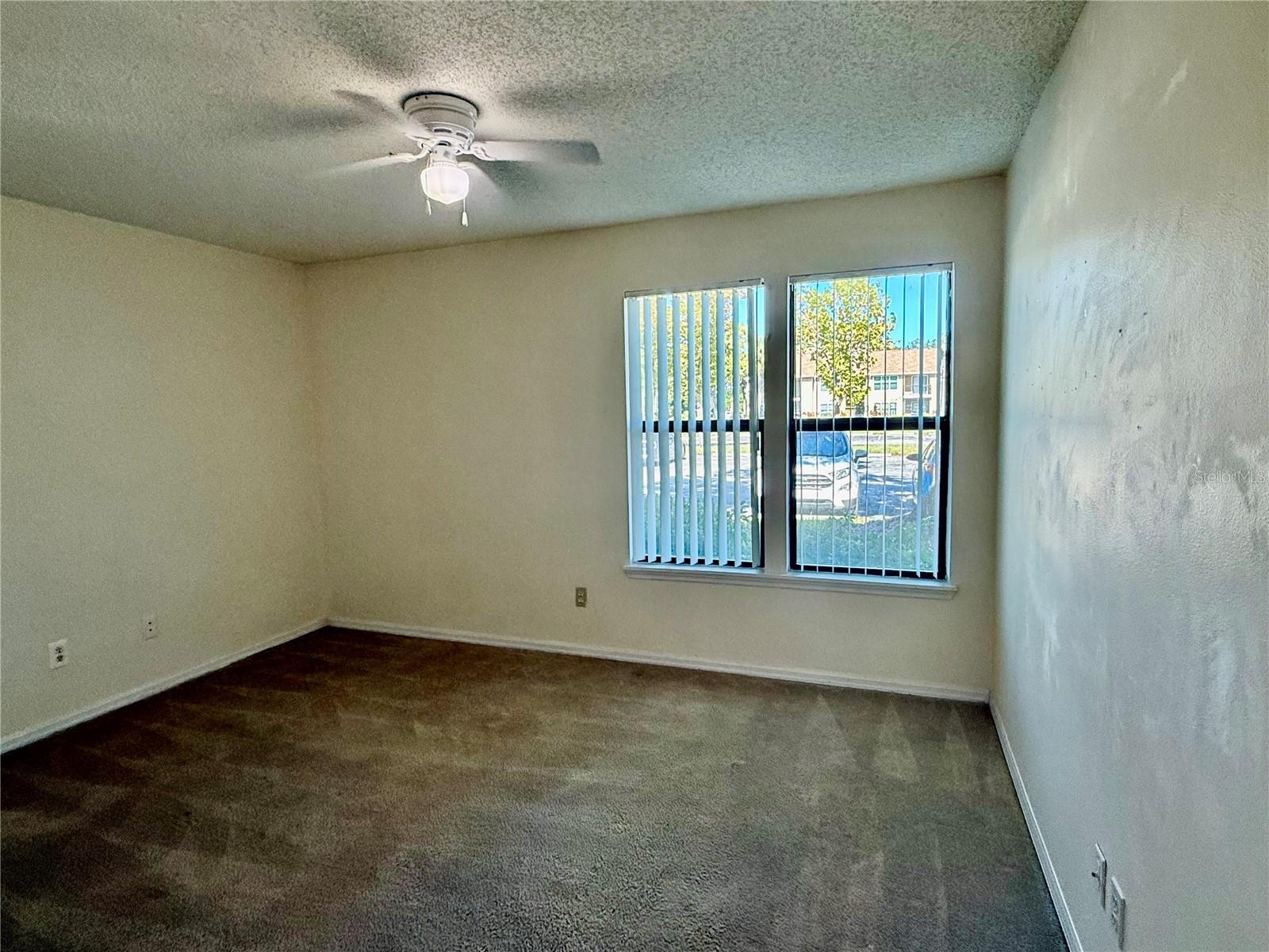 VINTAGE GRAND - Residential