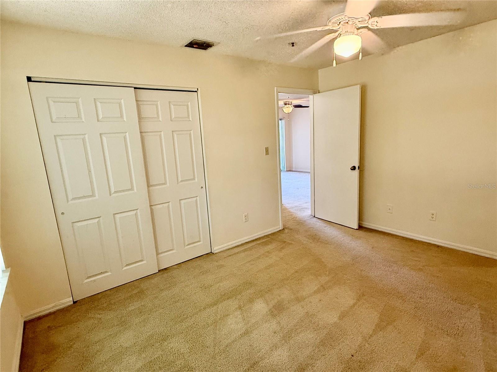 VINTAGE GRAND - Residential