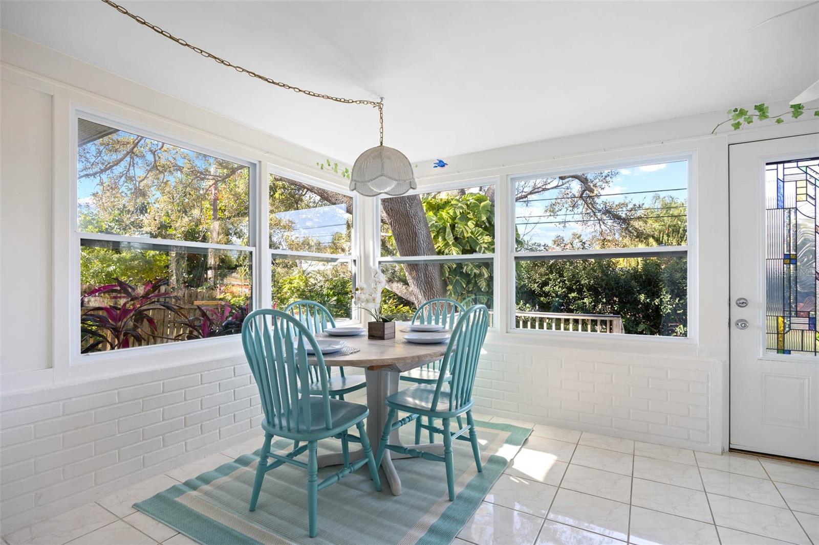 FAIRWAY ESTATES 9TH ADD - Residential