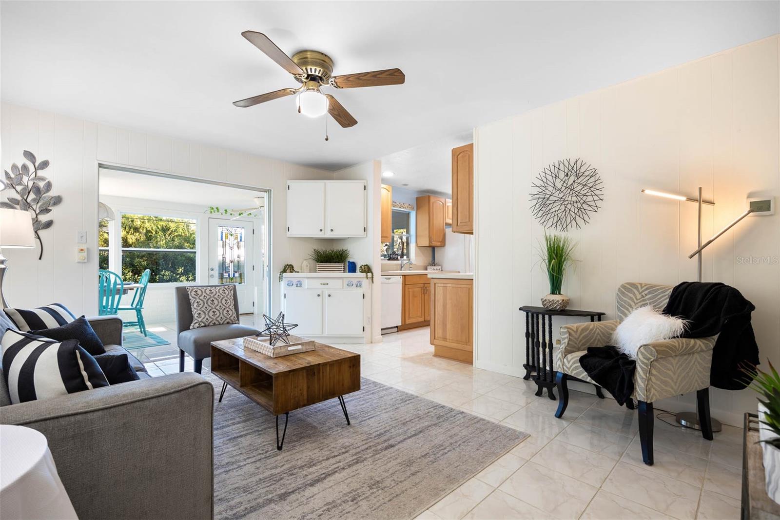 FAIRWAY ESTATES 9TH ADD - Residential