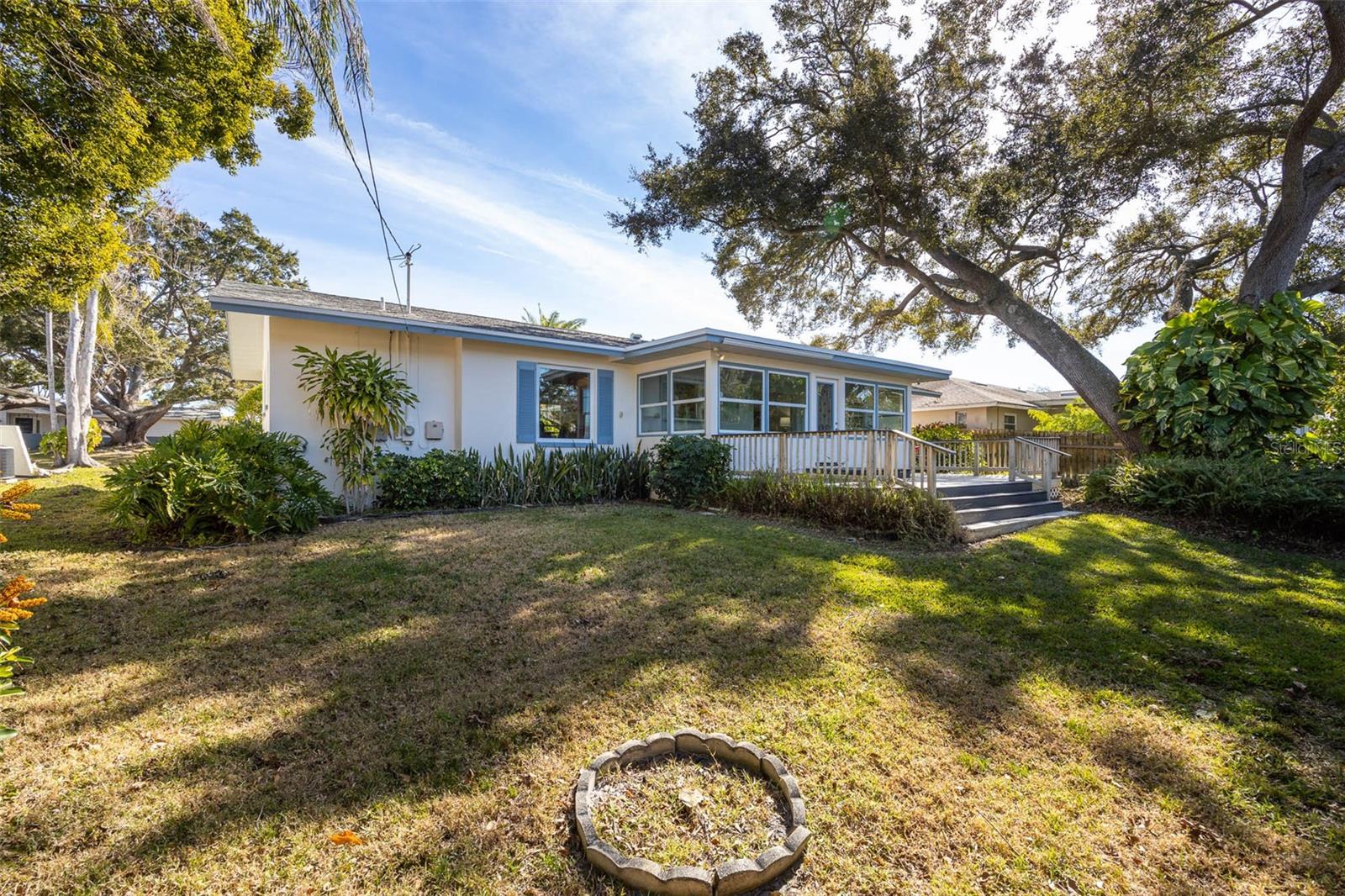 FAIRWAY ESTATES 9TH ADD - Residential