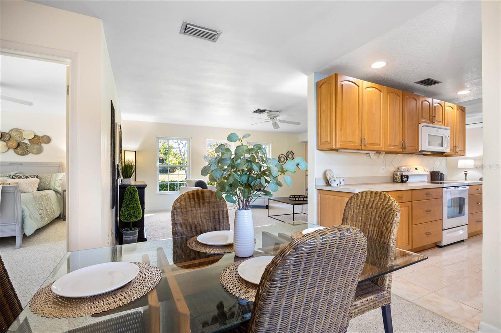 FAIRWAY ESTATES 9TH ADD - Residential