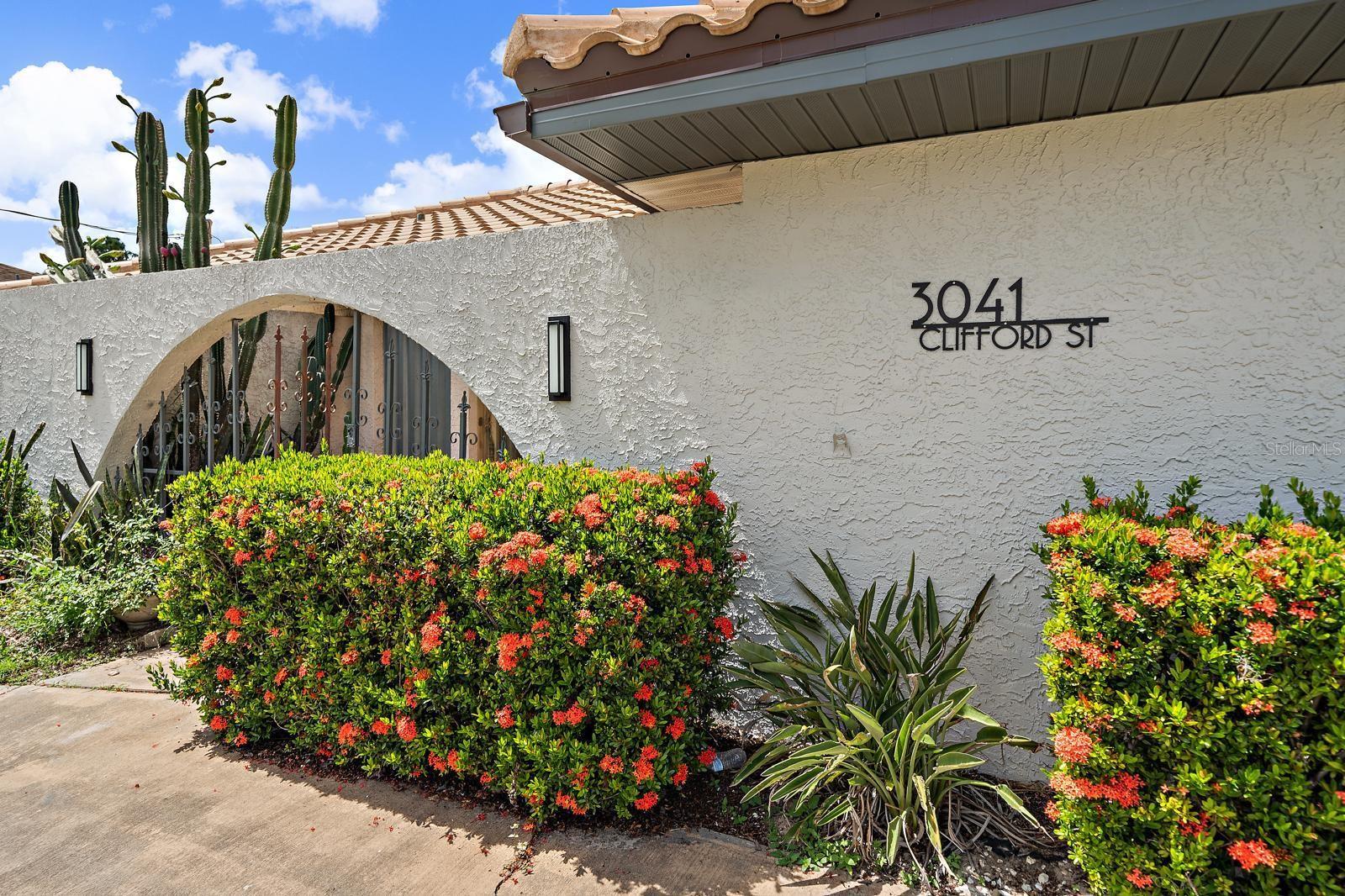 PORT CHARLOTTE SEC 013 - Residential Lease