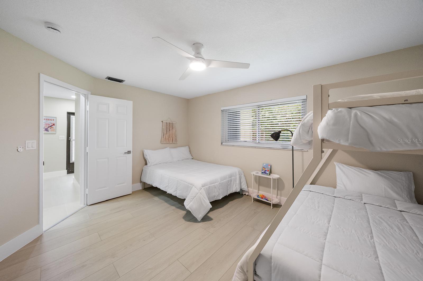 PORT CHARLOTTE SEC 013 - Residential Lease