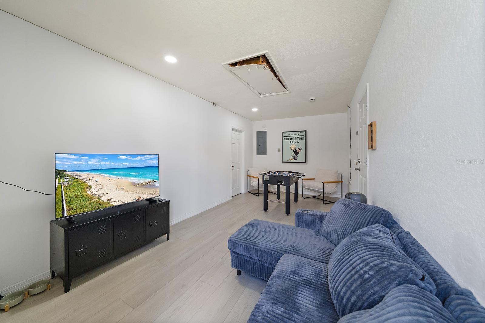 PORT CHARLOTTE SEC 013 - Residential Lease