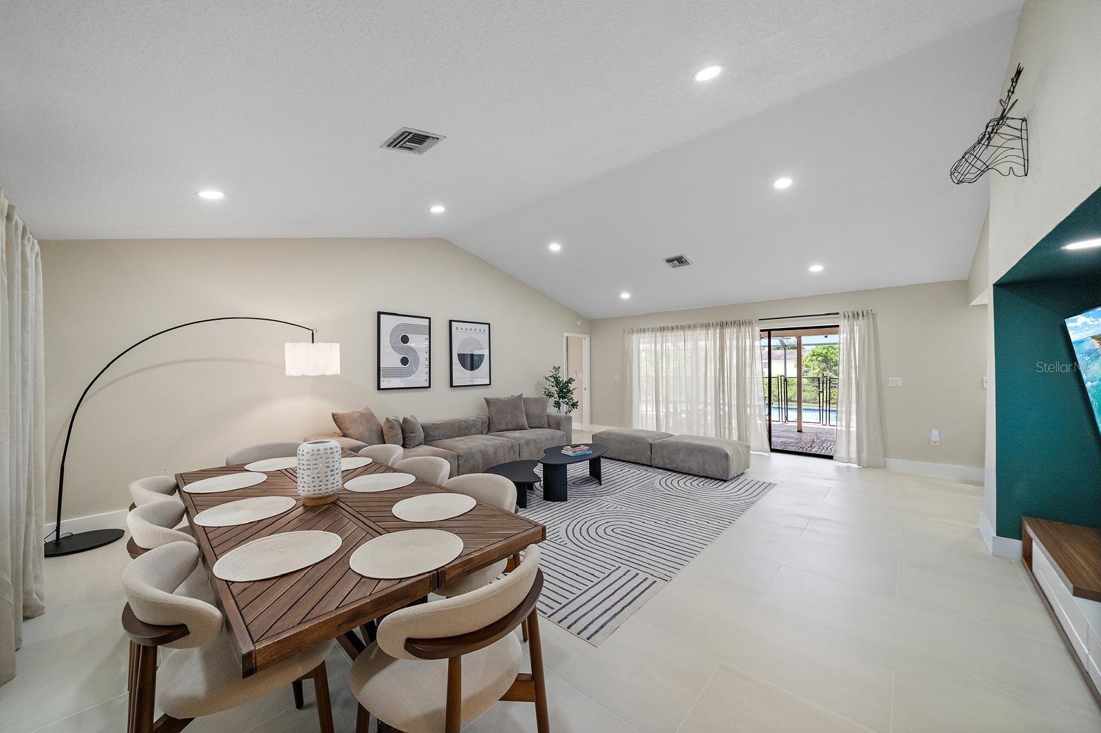 PORT CHARLOTTE SEC 013 - Residential Lease