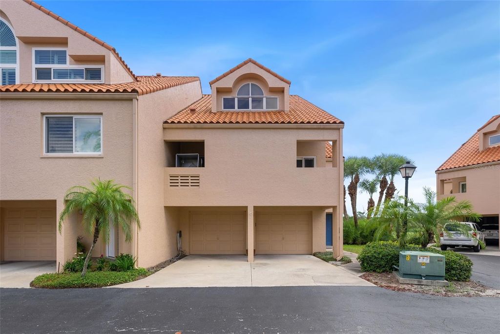 Photo of 1605 Royal Palm Drive S #D, Gulfport, FL 33707 (MLS # TB8415709)