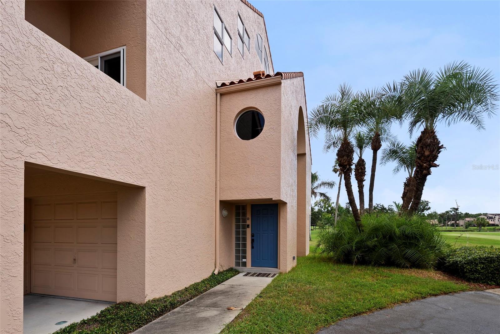 1605 ROYAL PALM DRIVE S D