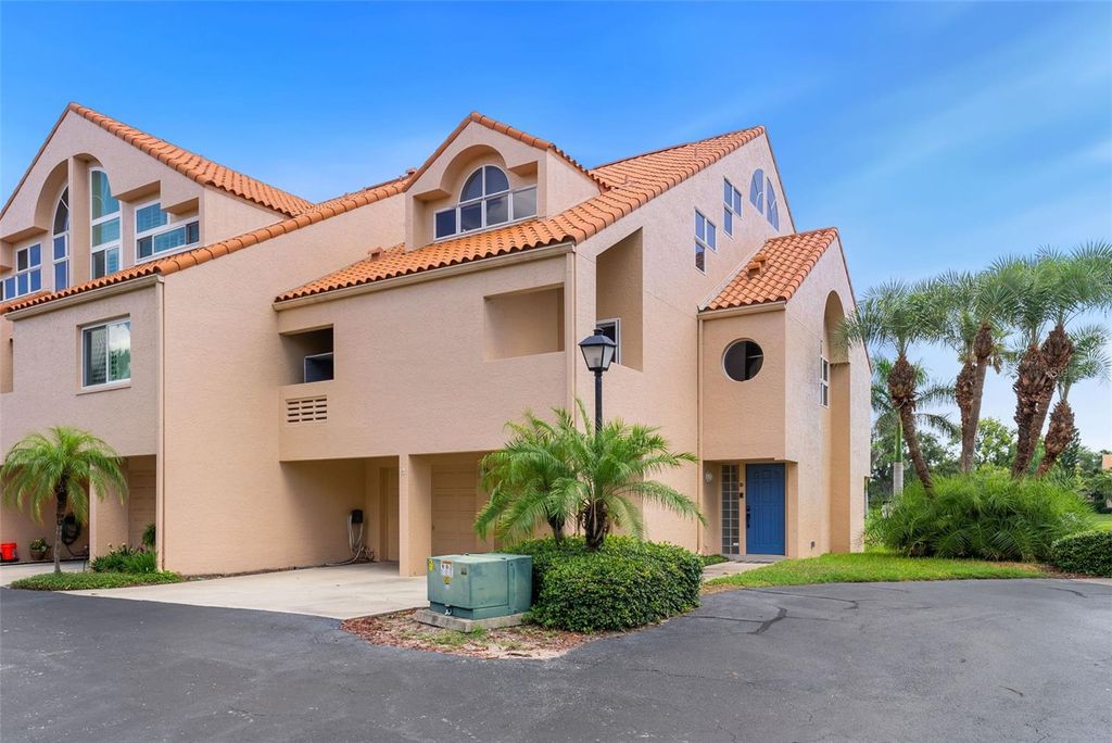 Photo of 1605 Royal Palm Drive S #D, Gulfport, FL 33707 (MLS # TB8415709)