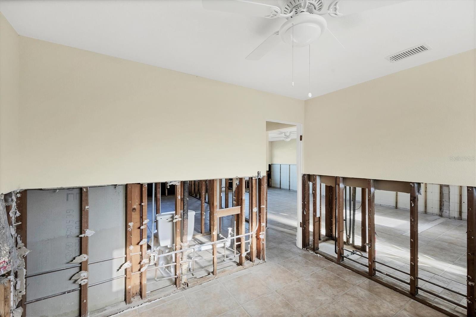 SAINT JUDES APTS - Residential