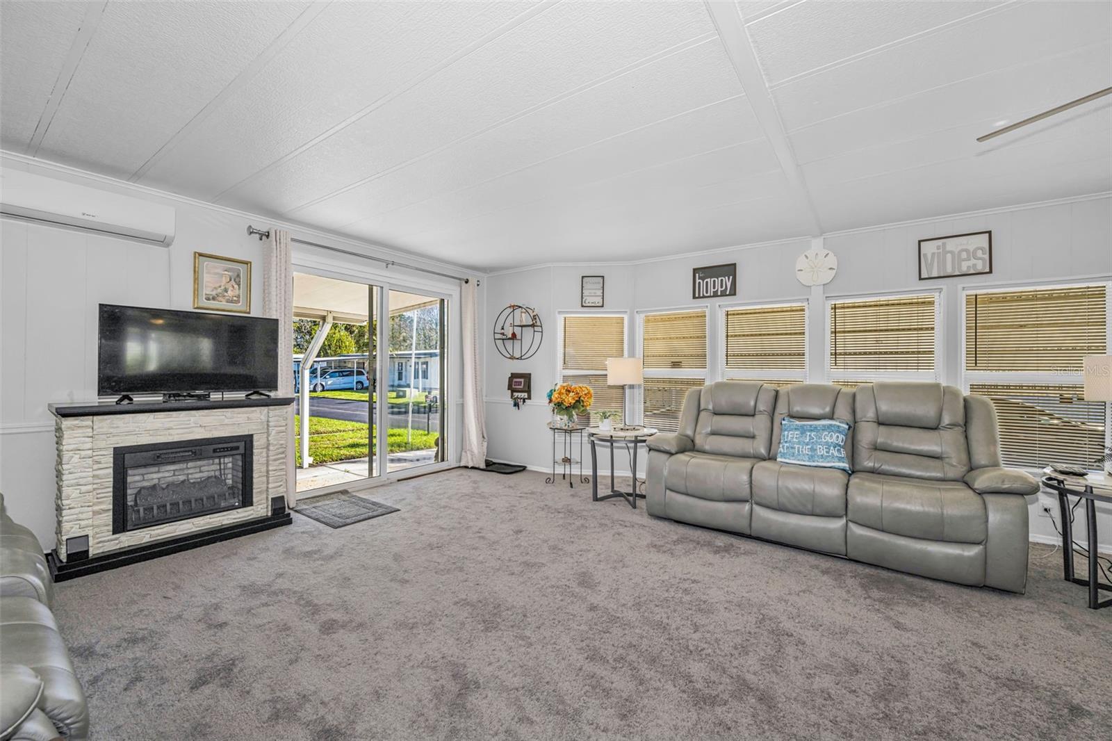 PLACE IN SUN UNREC - Residential