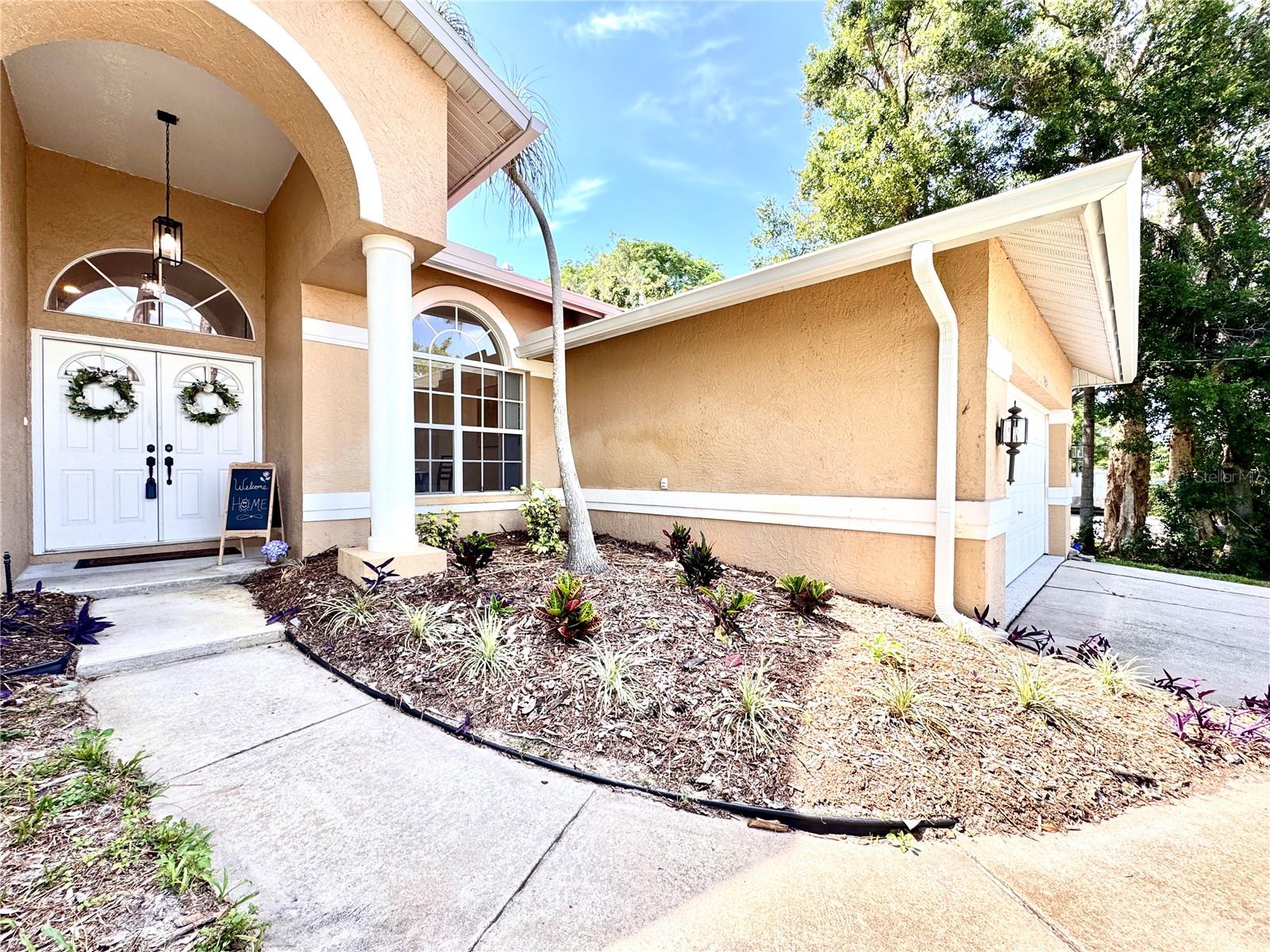 2752 CYPRESS DRIVE