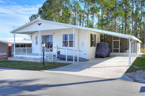 A home in WINTER HAVEN