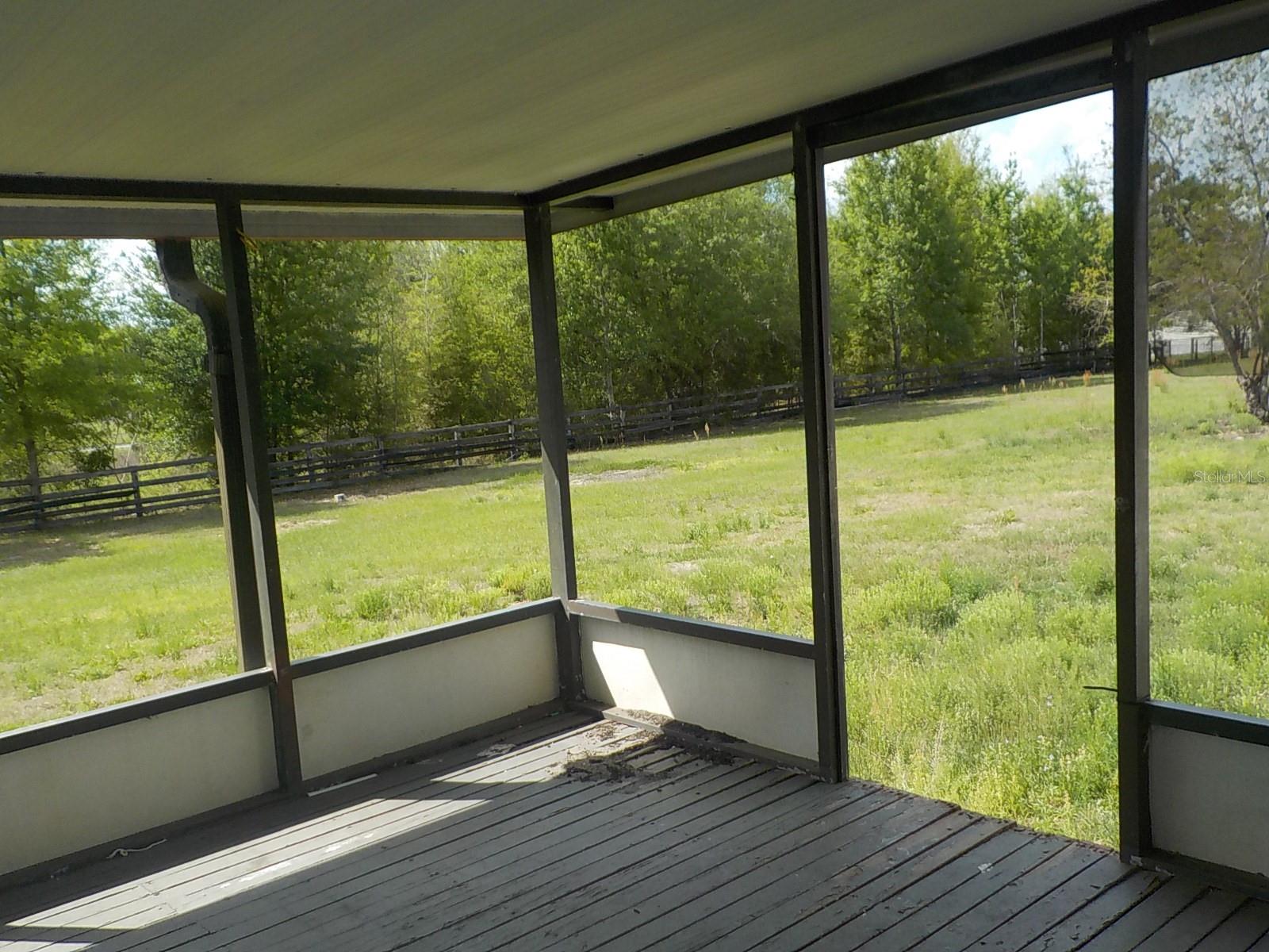 OCALA THOROUGHBRED ACRES - Residential