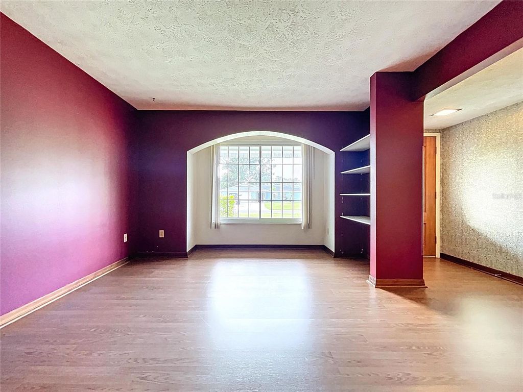 Photo of 318 Hollowtree Drive, Seffner, FL 33584 (MLS # TB8432830)