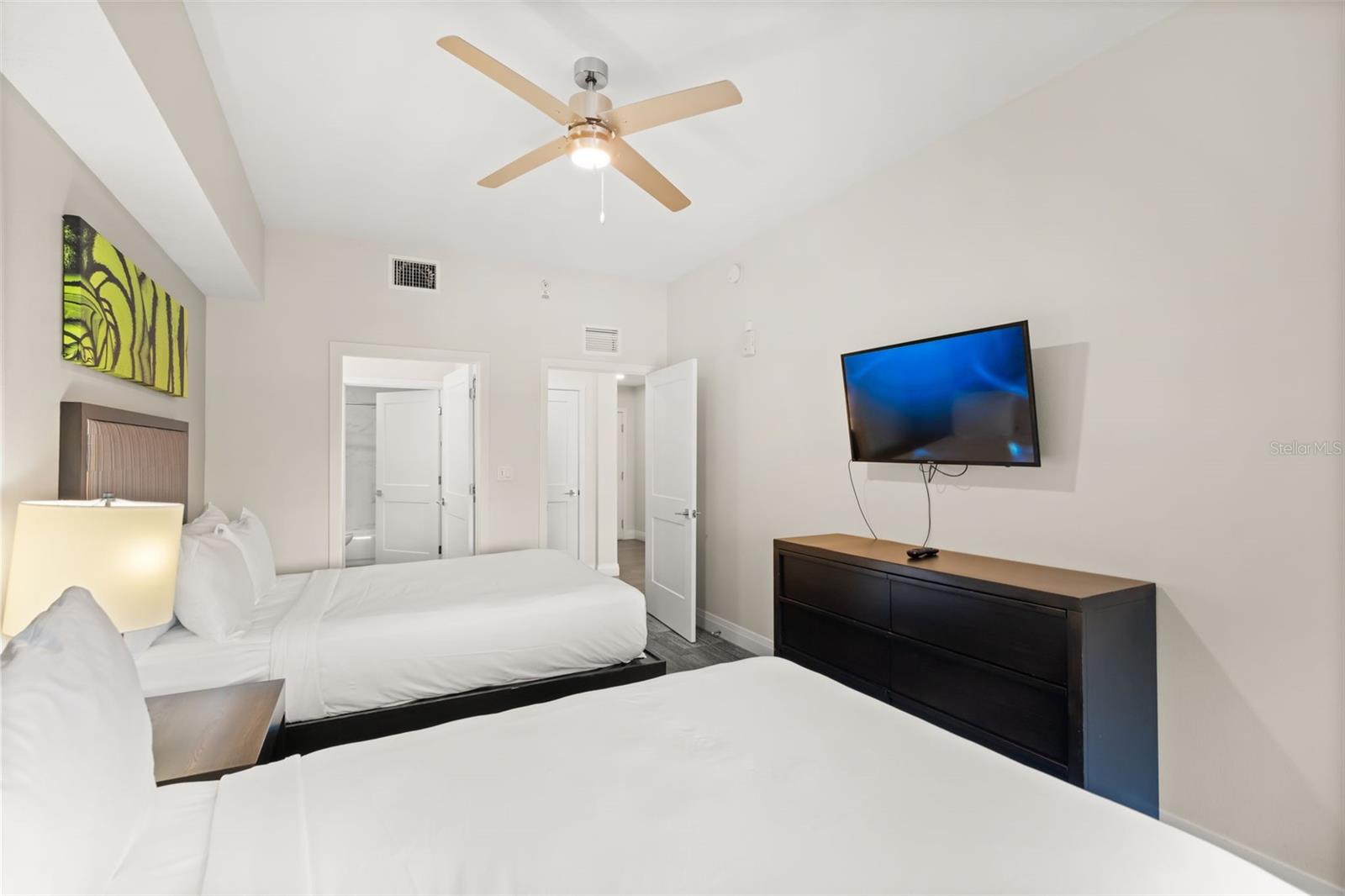 GROVE RESIDENCE & SPA HOTEL CONDO II - Residential