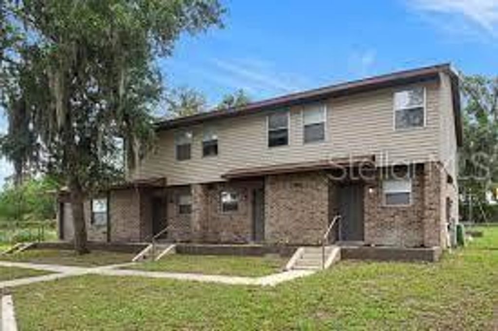 Photo of 1197 Bentley Road #3, Leesburg, FL 34748 (MLS # OM723705)