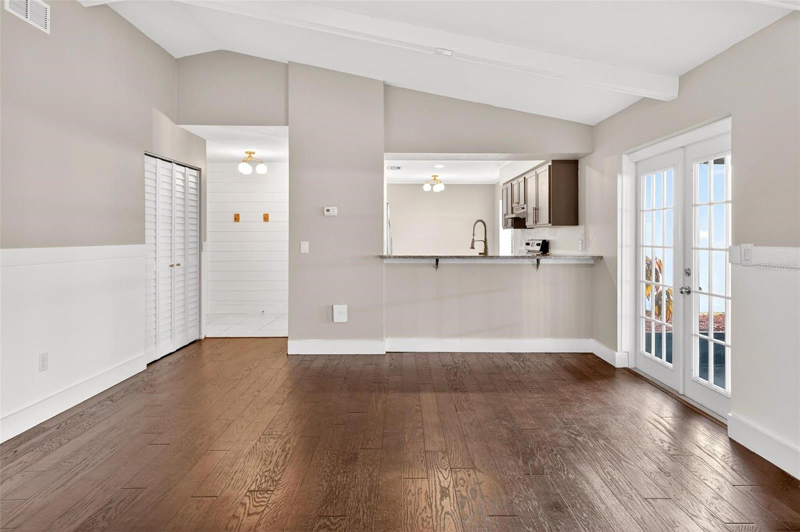 WEDGEWOOD TENNIS VILLAS - Residential