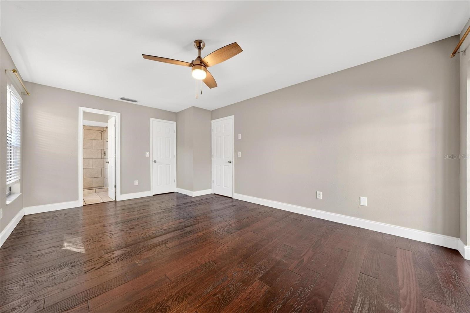 WEDGEWOOD TENNIS VILLAS - Residential