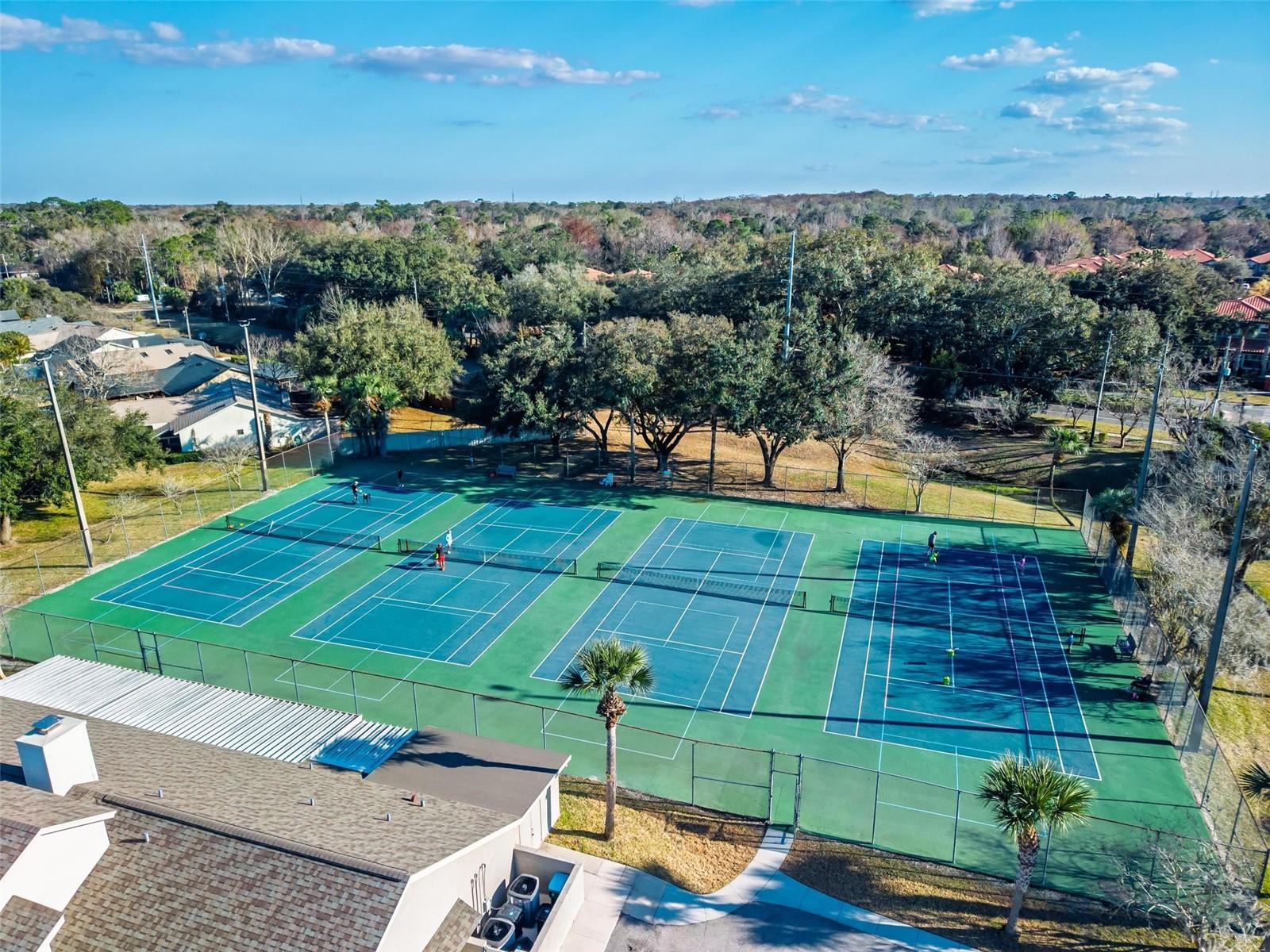 WEDGEWOOD TENNIS VILLAS - Residential