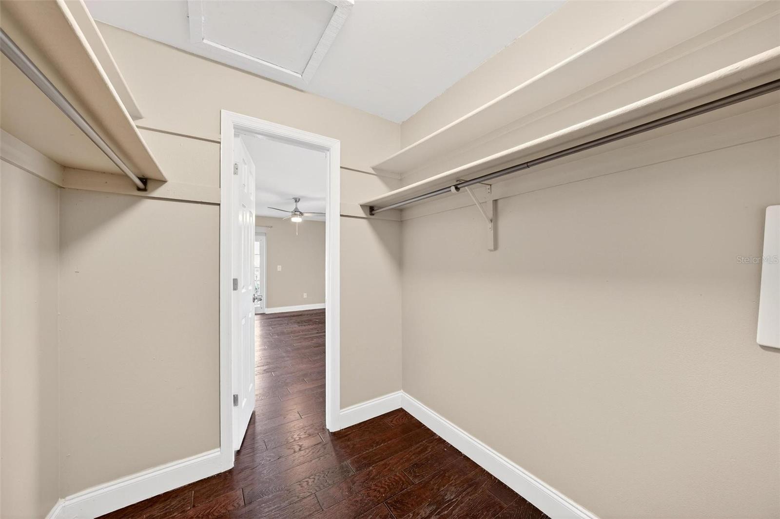 WEDGEWOOD TENNIS VILLAS - Residential