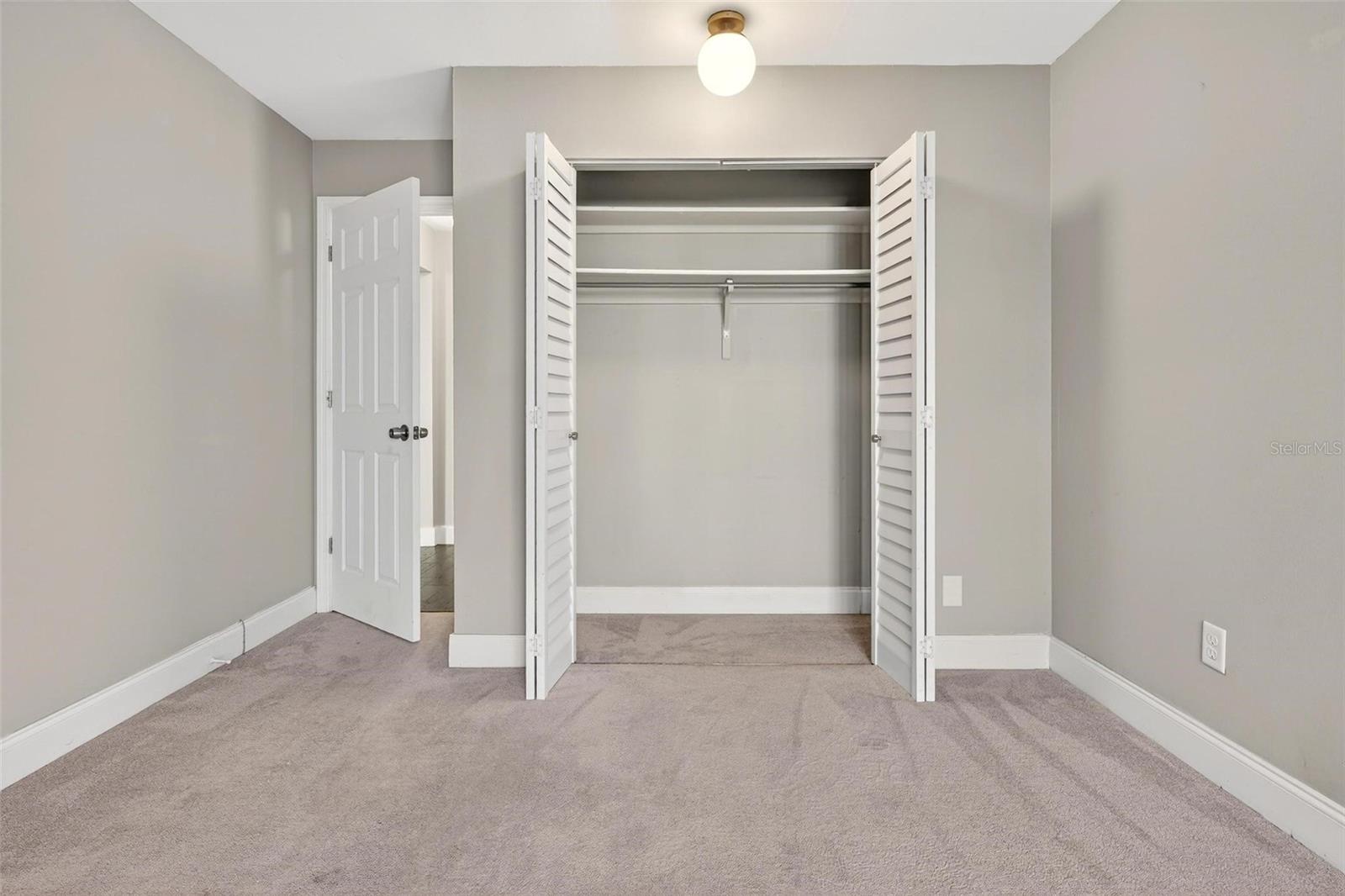 WEDGEWOOD TENNIS VILLAS - Residential