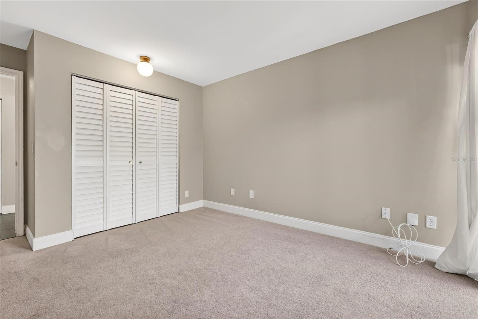 WEDGEWOOD TENNIS VILLAS - Residential