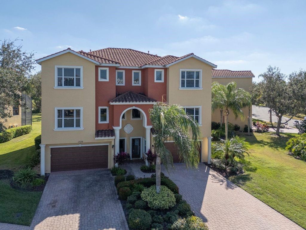 Photo of 1520 3rd Street Circle E, Palmetto, FL 34221 (MLS # A4672685)