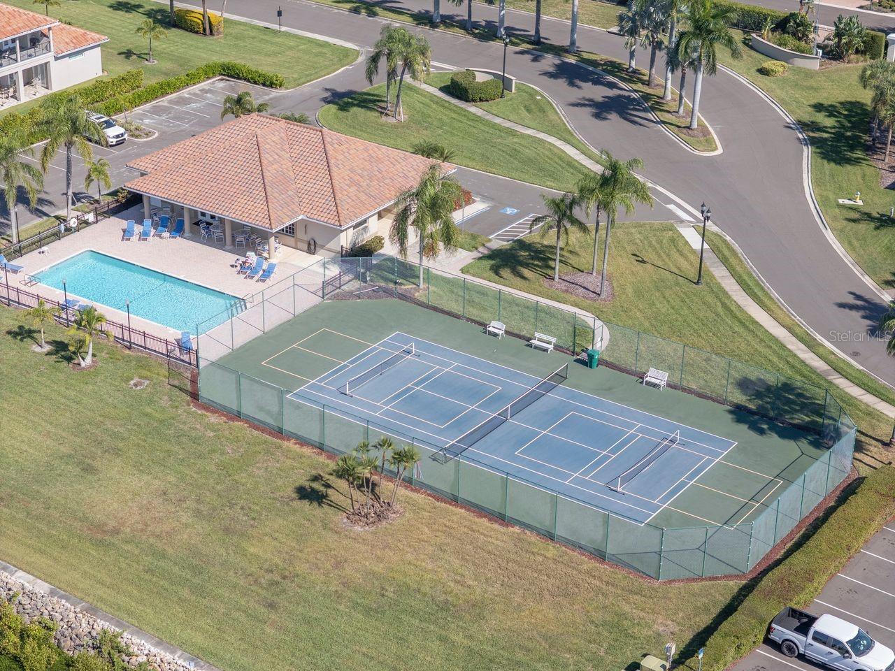 HAMMOCKS AT RIVIERA DUNES - Residential