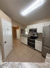 WATERFORD LAKES UNIT 02 - Residential Lease